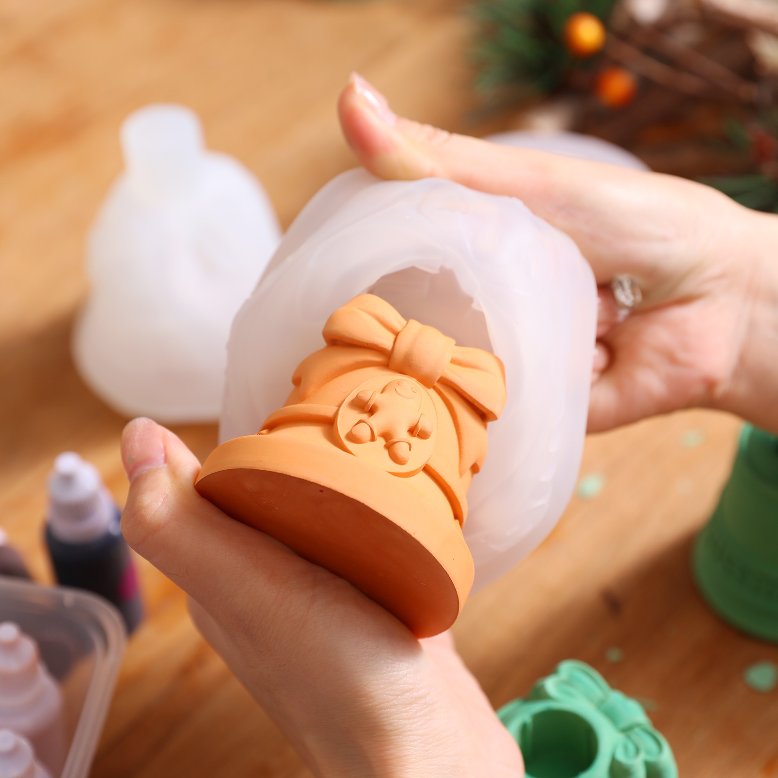 BOOWAN NICOLE Christmas Bell C - Candle Quotes recension och pris